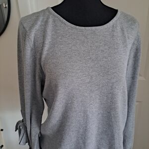 CeCe Light Gray Long Sleeve Top